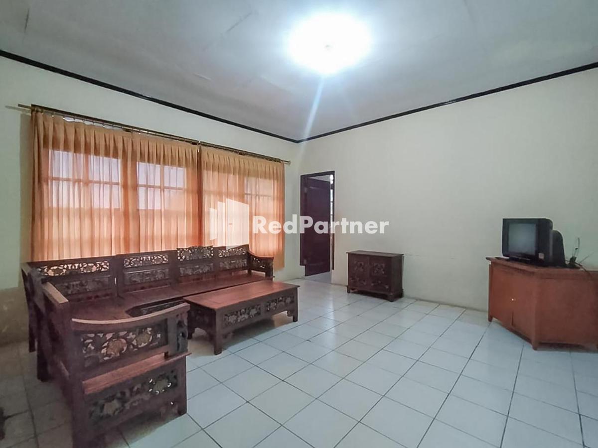 Pertiwi Village Redpartner Paragajen Exteriér fotografie